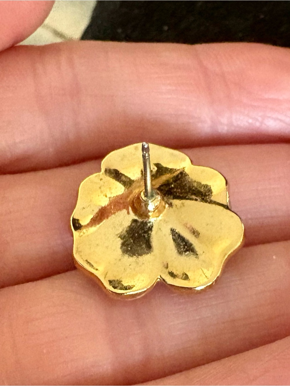 Kate Spade Classic Enamel Cream Flower Crystal Stud Earrings Gold Tone - Picture 5 of 5